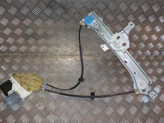 Renault Megane 3 Rudemotor - Rudehejs Med OEM Nr. 0130822331 Fra Renault Ophugger