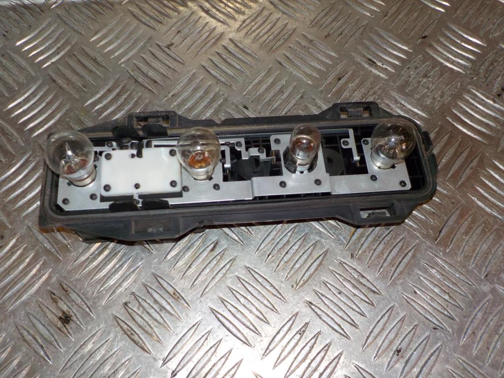 Peugeot 307 Baglygte Med OEM Nr. 6350Q6	 Fra Peugeot Ophugger