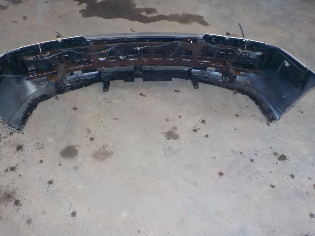 Volvo S40/V40 Forkofanger Med OEM Nr. 30652043 Fra Volvo Ophugger