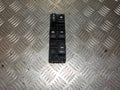 Hyundai Veloster Kontakt Rudehejs Med OEM Nr. 935752V0004X Fra Hyundai Ophugger