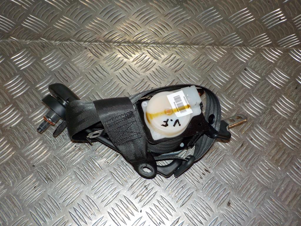 Hyundai Veloster Sikkerhedsseler For Med OEM Nr. 888202V210 Fra Hyundai Ophugger