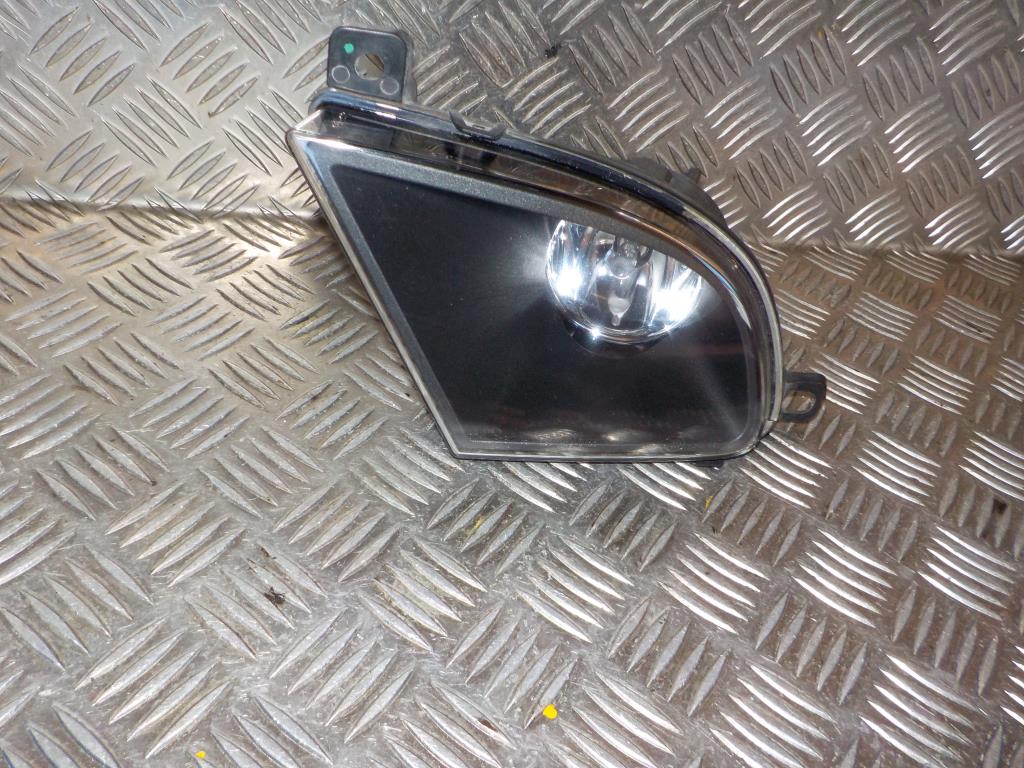 BMW 5-Serie E60/E61 Tågelygte For Med OEM Nr. 63177177712 Fra BMW Ophugger