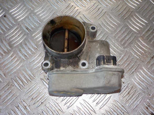 Opel Vectra B Spjældhus Med OEM Nr. 93174608 Fra Opel Ophugger