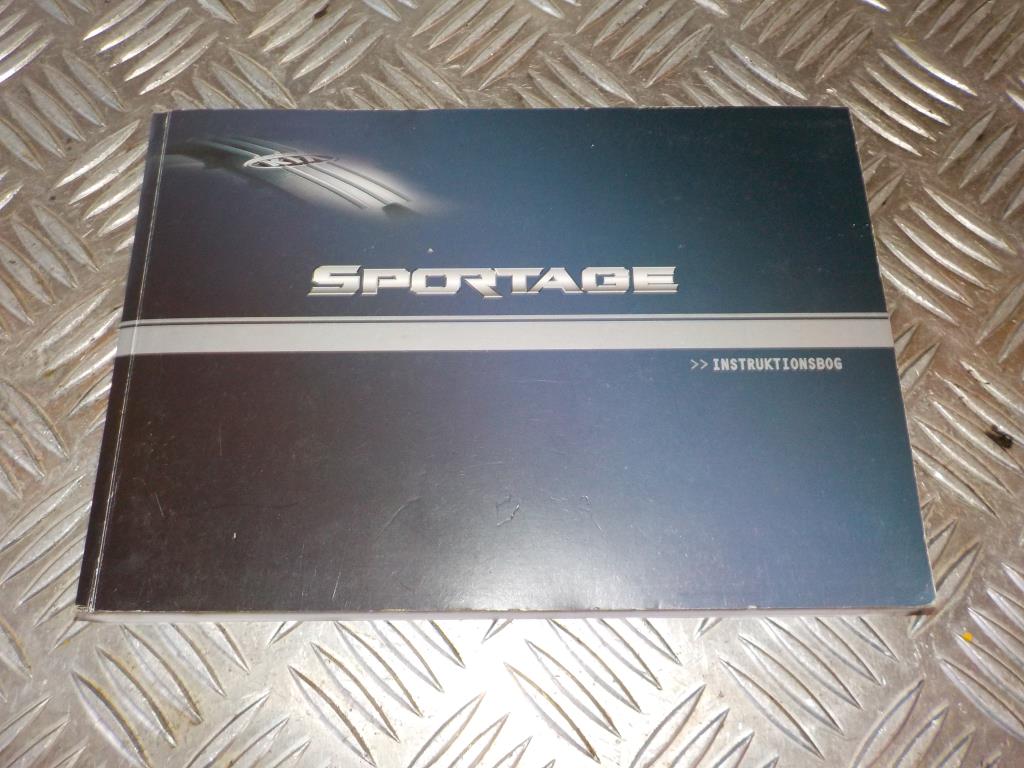 Kia Sportage Instruktionsbog Med OEM Nr. Ophugger Fra Kia Ophugger