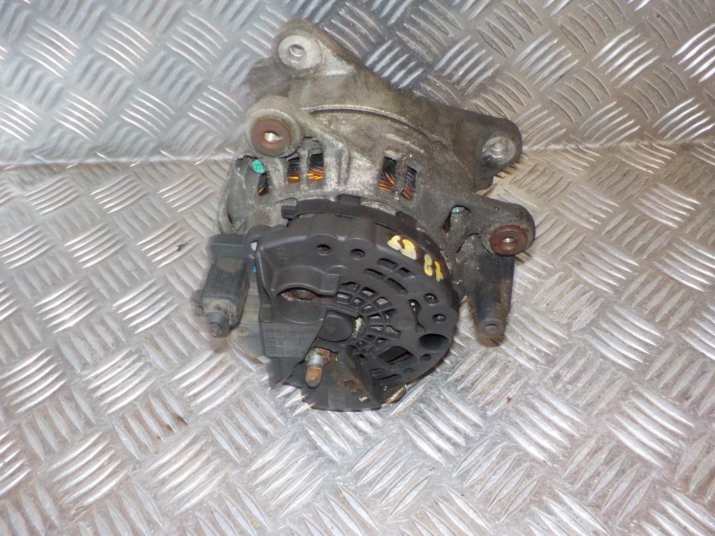 Skoda Octavia Generator Med OEM Nr. 038903018QX Fra Skoda Ophugger