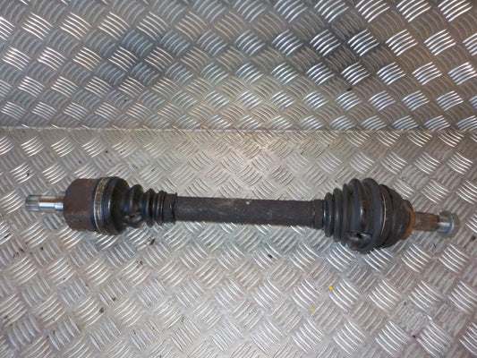 Peugeot 308 Trækaksel For V Med OEM Nr. 3272PZ	 Fra Peugeot Ophugger