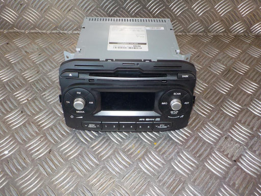 Kia Picanto Radio M/Cd Med OEM Nr. 961701Y201MB2 Fra Kia Ophugger