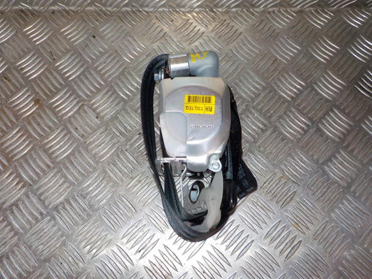 Kia Picanto Sikkerhedsseler For Med OEM Nr. 888201Y000EQ	 Fra Kia Ophugger