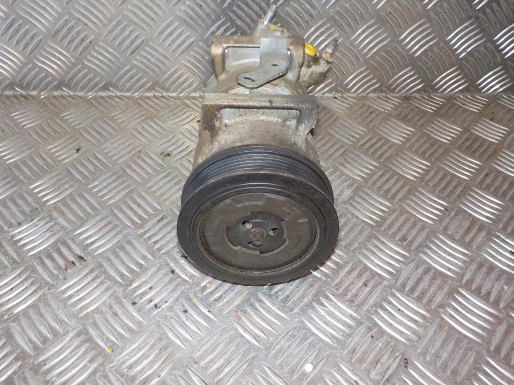 Peugeot 208 Aircondition Pumpe Med OEM Nr. 9822184980 Fra Peugeot Ophugger