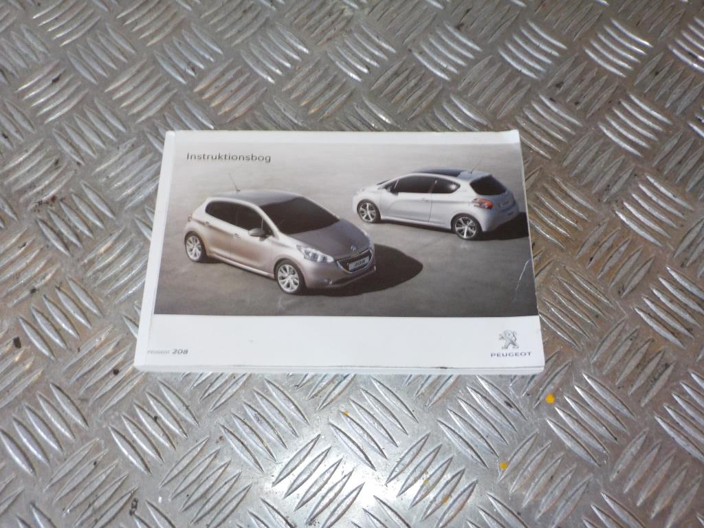 Peugeot 208 Instruktionsbog Med OEM Nr. DANSK Fra Peugeot Ophugger