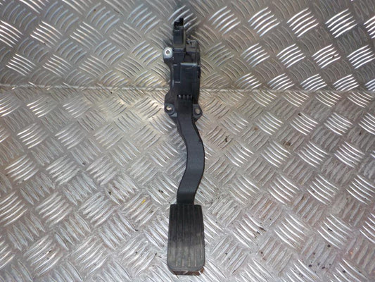 Peugeot 208 Speederpedal Med OEM Nr. 1601CW	 Fra Peugeot Ophugger