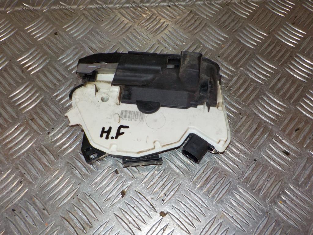 Skoda Fabia Dørlås Med OEM Nr. 1S1837016C Fra Skoda Ophugger