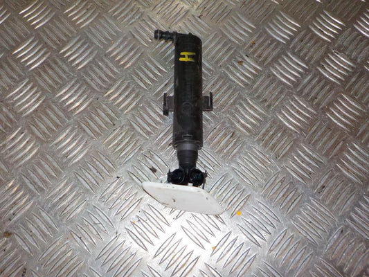 Skoda Fabia Sprinklerdyse Med OEM Nr. 5J0955966B Fra Skoda Ophugger