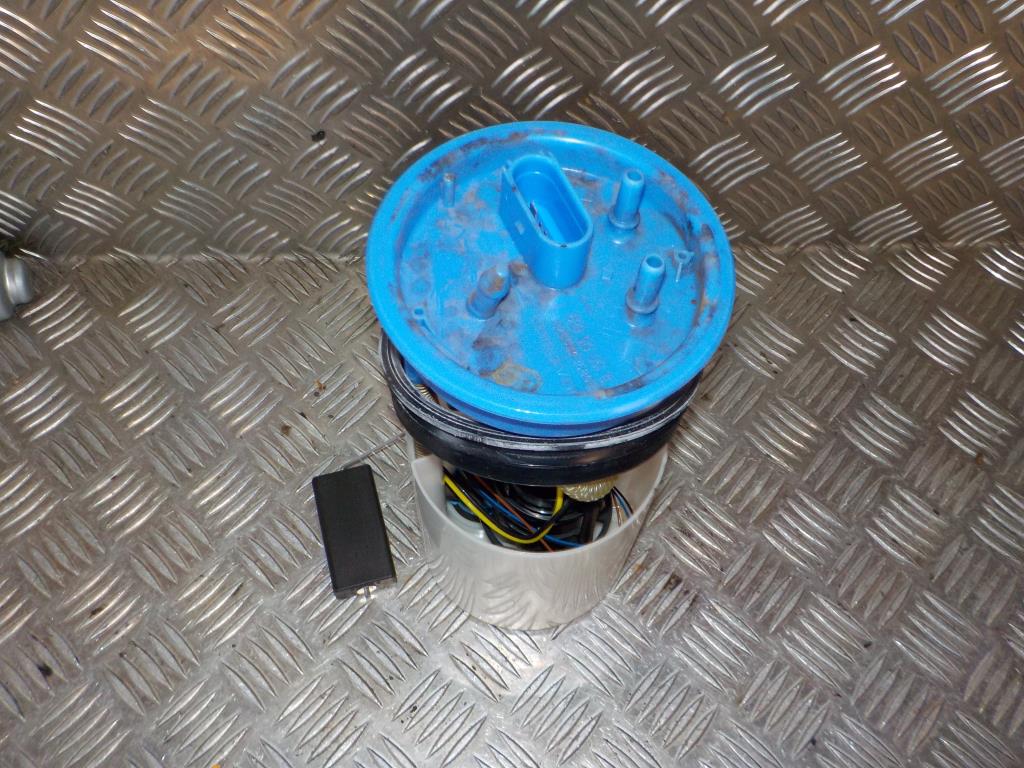 Skoda Fabia Benz/Brændstofpumpe El Med OEM Nr. 6R0919051N Fra Skoda Ophugger