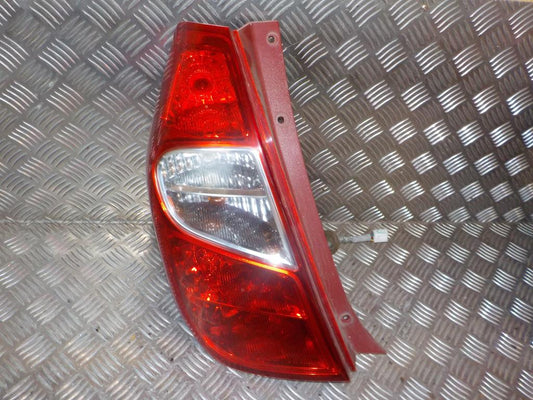 Hyundai I10 Baglygte Med OEM Nr. 924010X110 Fra Hyundai Ophugger