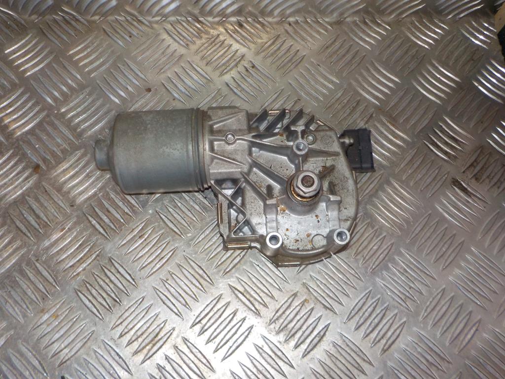 Peugeot 308 Viskermotor Med OEM Nr. 6405HY Fra Peugeot Ophugger