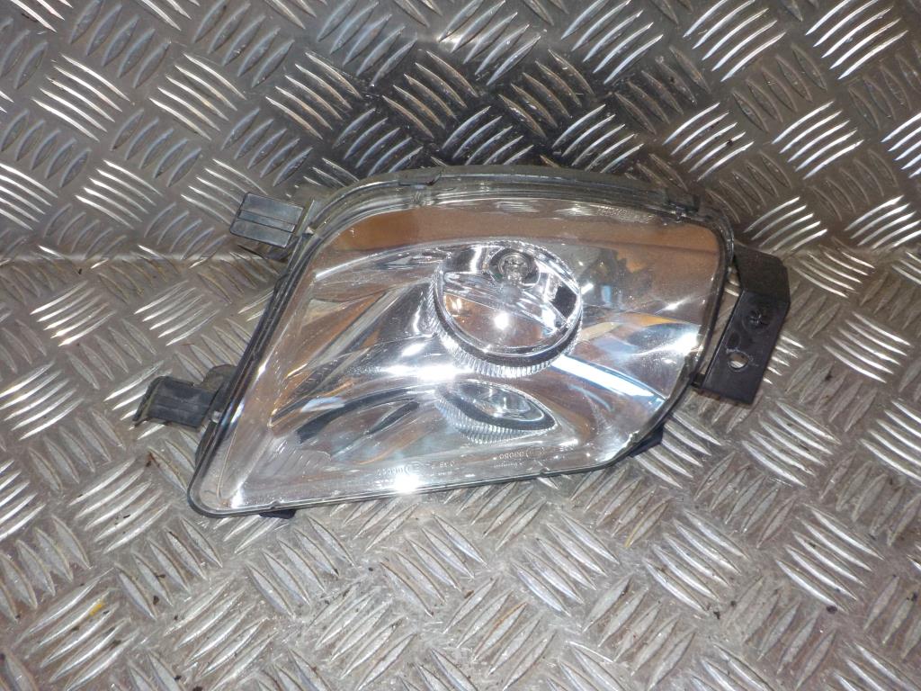 Peugeot 308 Tågelygte For Med OEM Nr. 6206F0 Fra Peugeot Ophugger