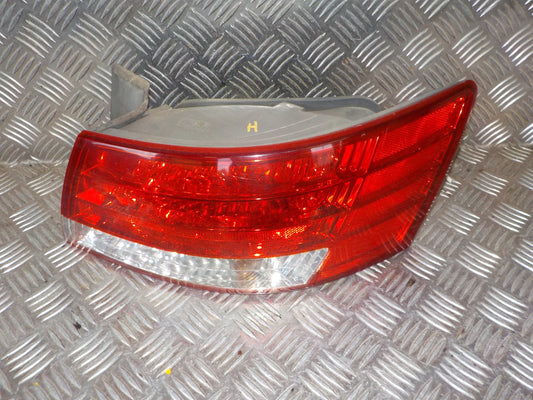 Hyundai Sonata Baglygte Med OEM Nr. 924023K010 Fra Hyundai Ophugger