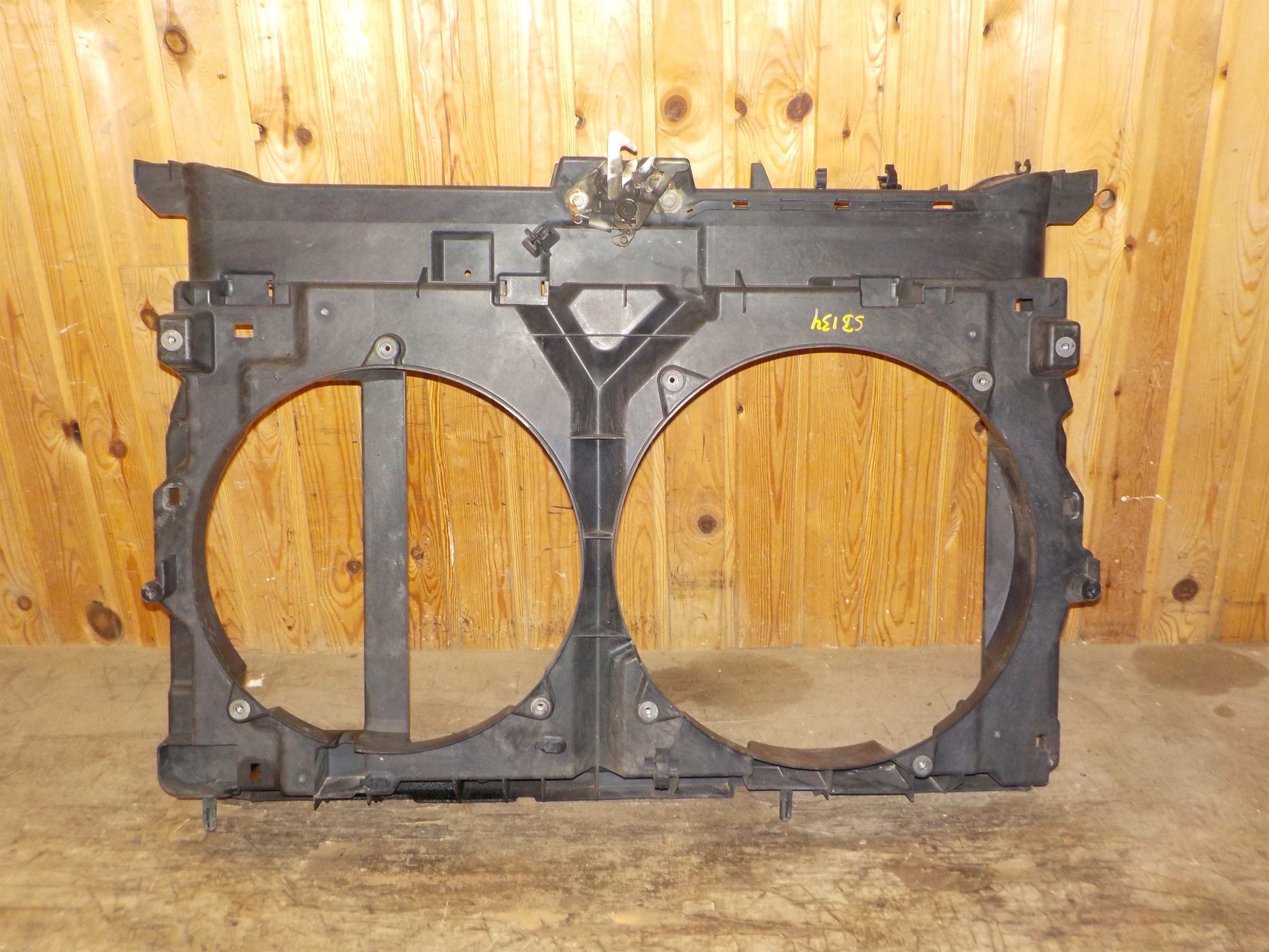 Citroen Jumpy Frontkasse Med OEM Nr. 7104CC Fra Citroen Ophugger