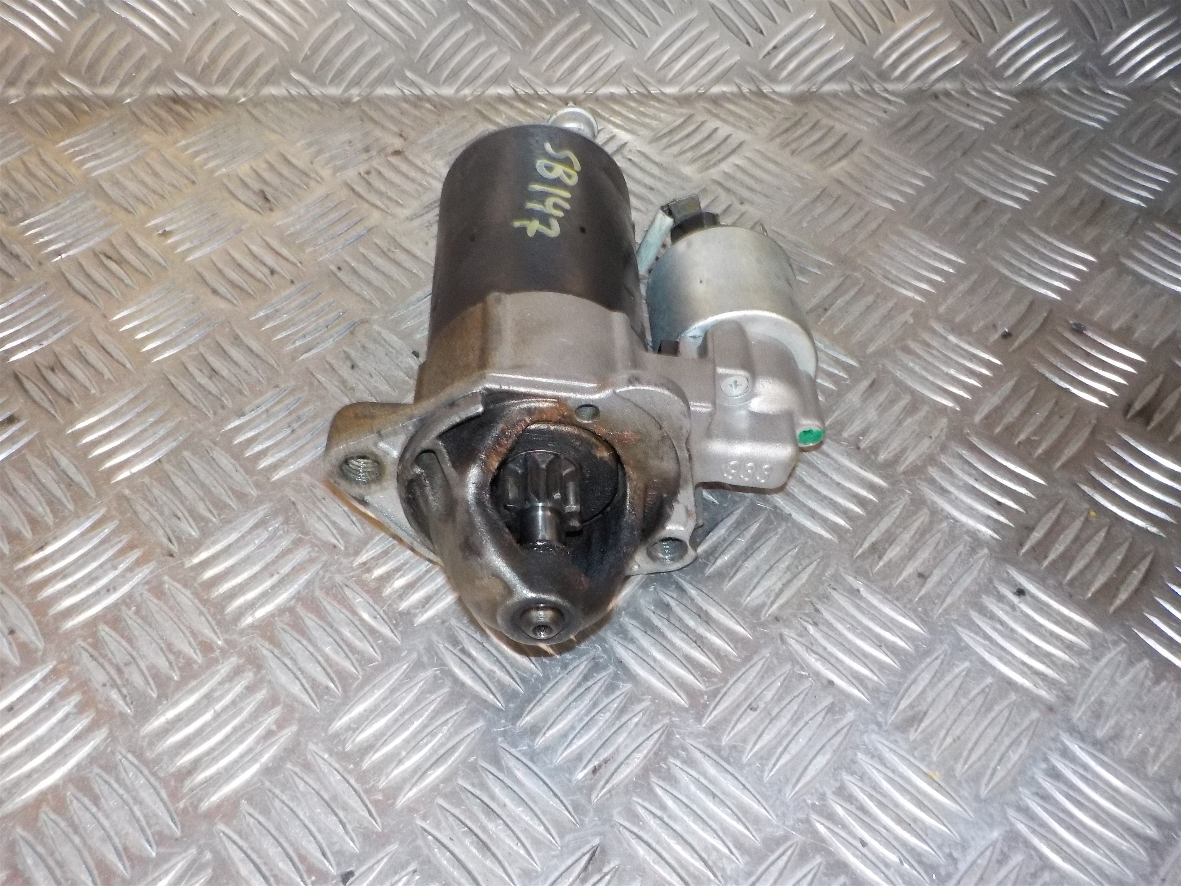 VW Passat 3B Starter Med OEM Nr. 012911023 Fra VW Ophugger