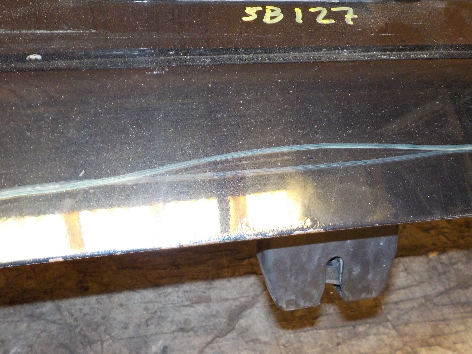 Volvo S40/V50 Bagklap Med OEM Nr. 31335491 Fra Volvo Ophugger