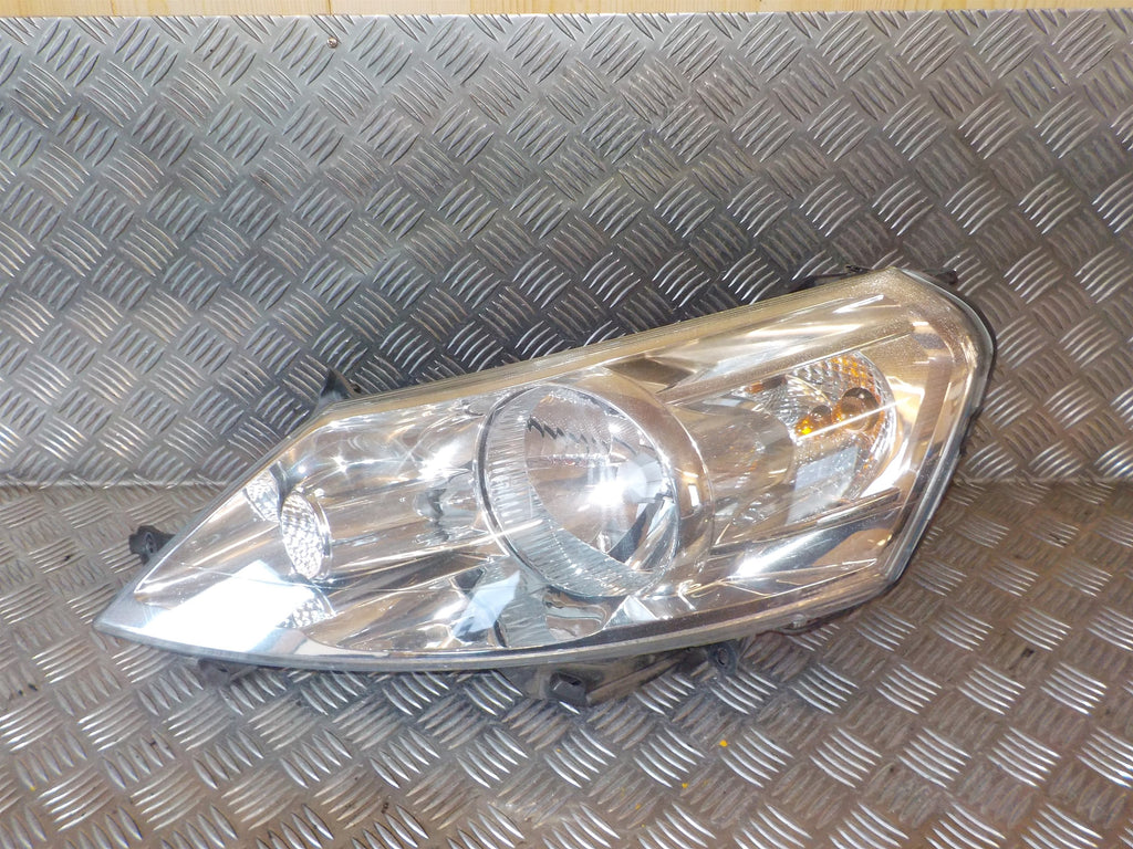 Citroen Jumpy Forlygte Med OEM Nr. 6208C5 Fra Citroen Ophugger