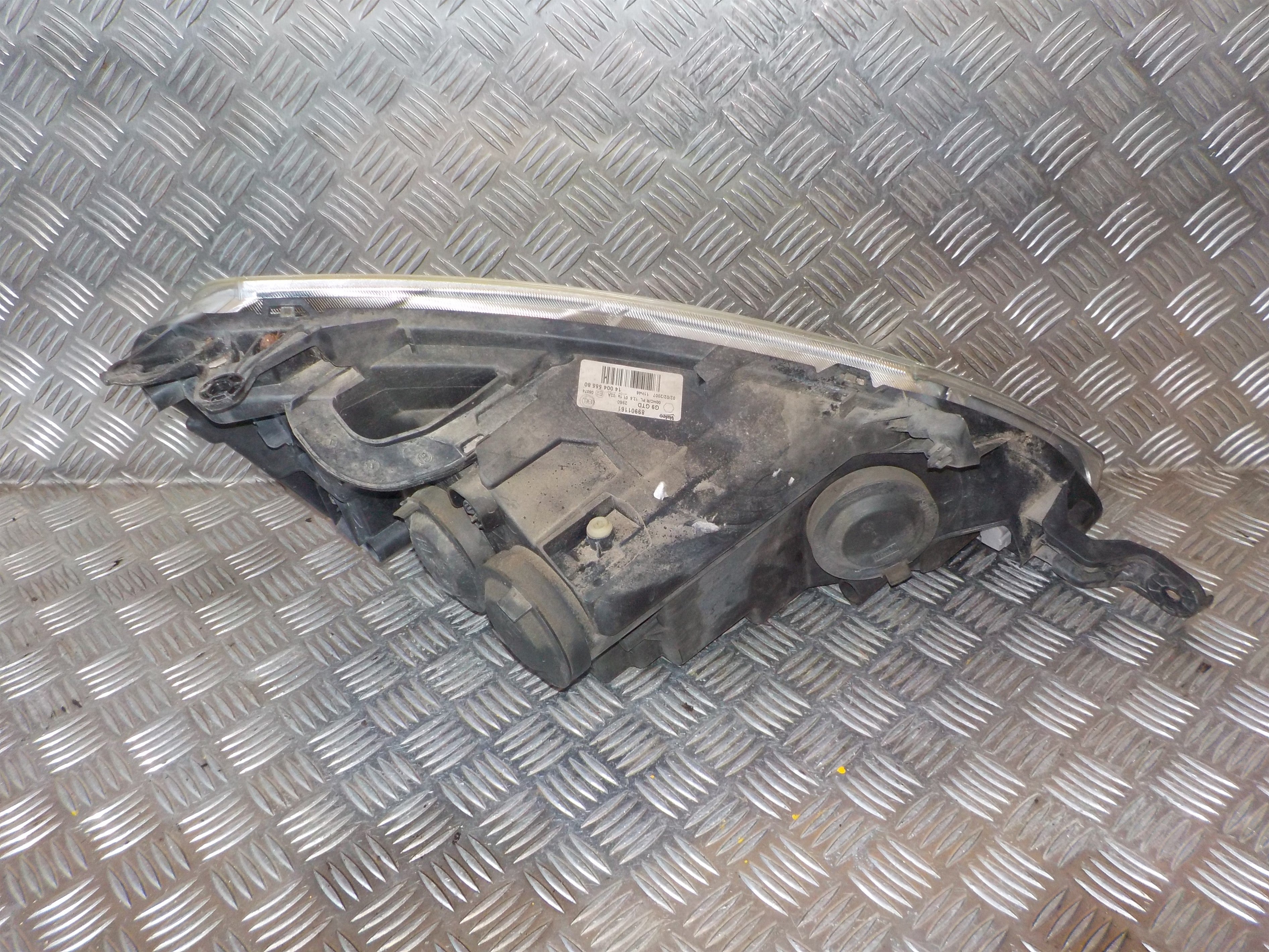 Citroen Jumpy Forlygte Med OEM Nr. 6208C5 Fra Citroen Ophugger