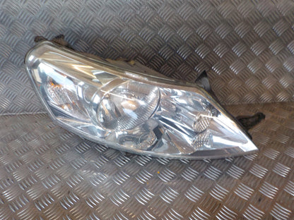 Citroen Jumpy Forlygte Med OEM Nr. 6206C5 Fra Citroen Ophugger