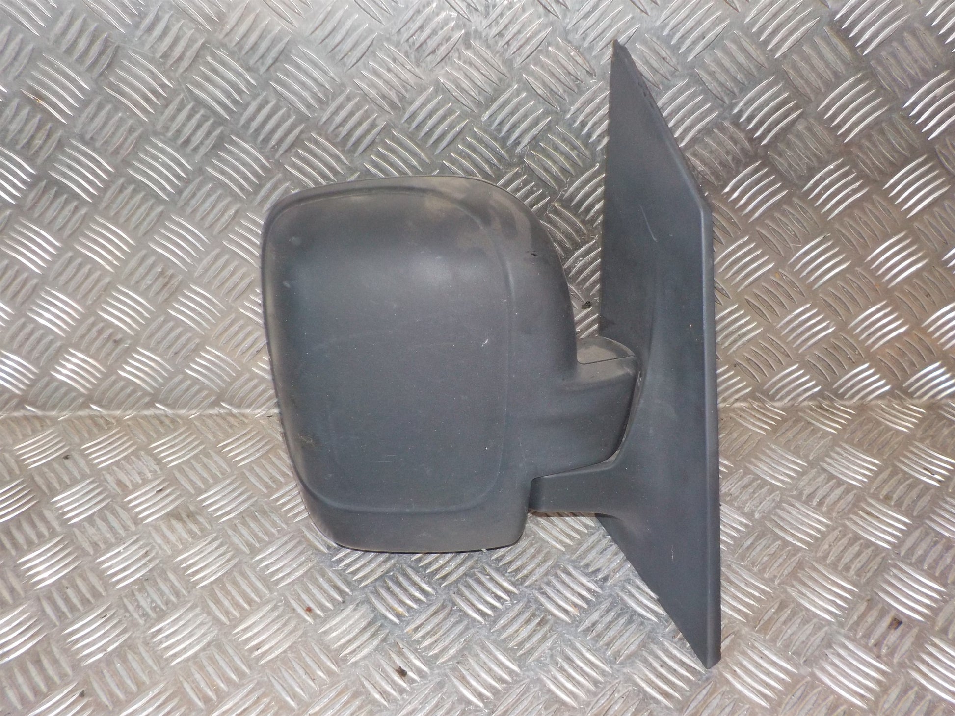 Citroen Jumpy Sidespejl Med OEM Nr. 8153L5 Fra Citroen Ophugger