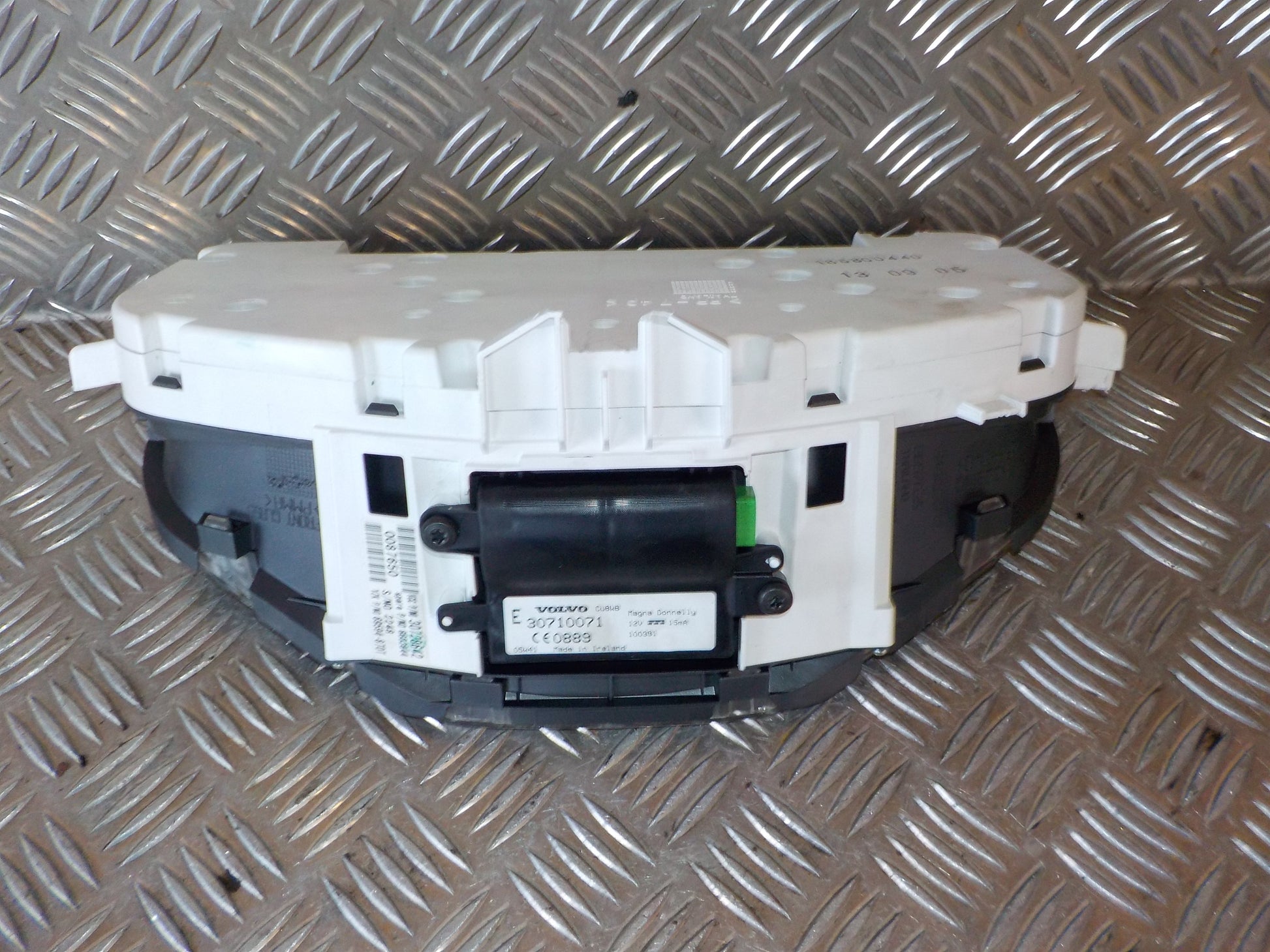 Volvo S40/V50 Speedometer - Instrument Med OEM Nr. 30710071 Fra Volvo Ophugger