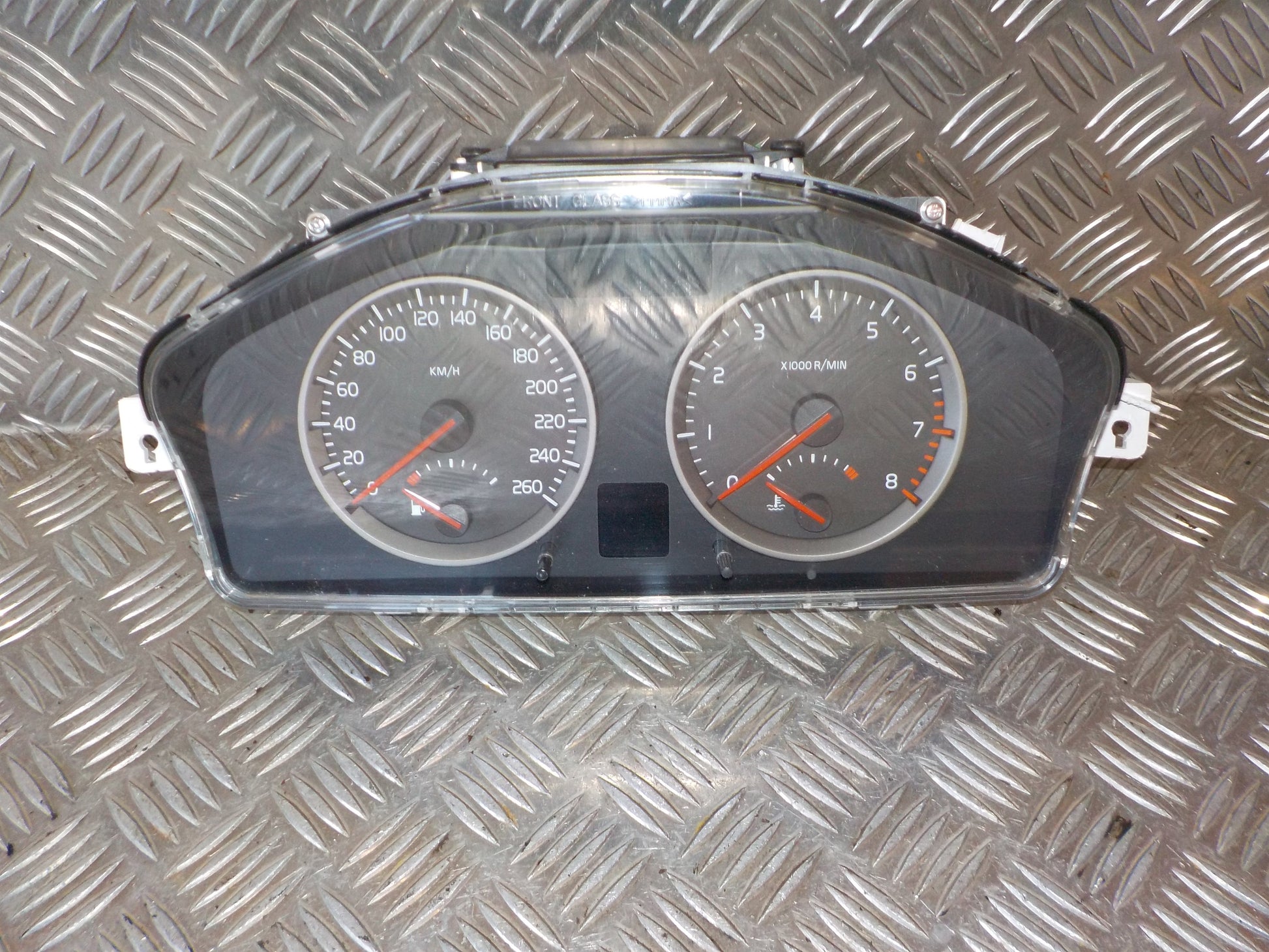 Volvo S40/V50 Speedometer - Instrument Med OEM Nr. 30710071 Fra Volvo Ophugger