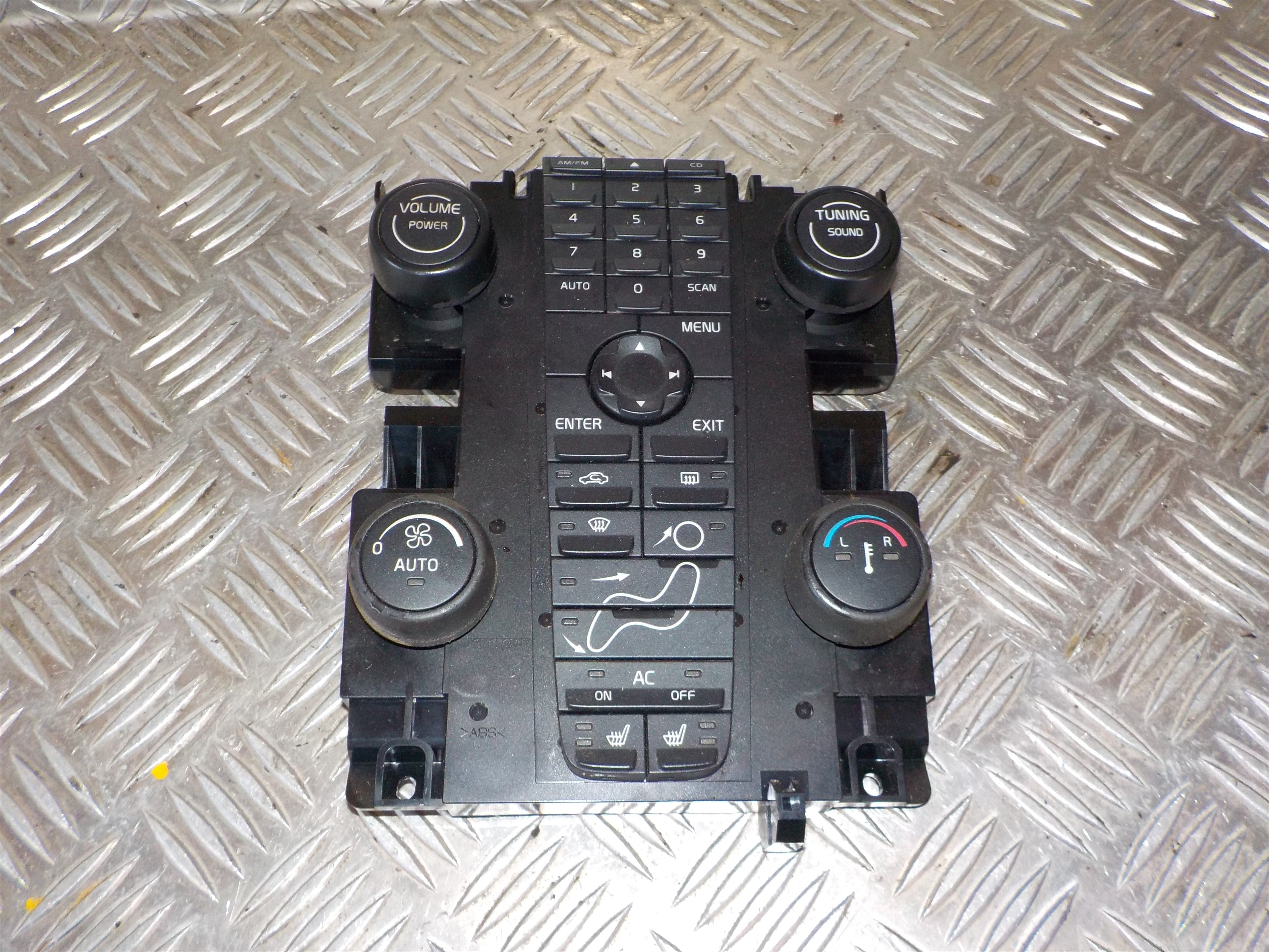 Volvo S40/V50 Varmeregulering Med OEM Nr. 30737669 Fra Volvo Ophugger