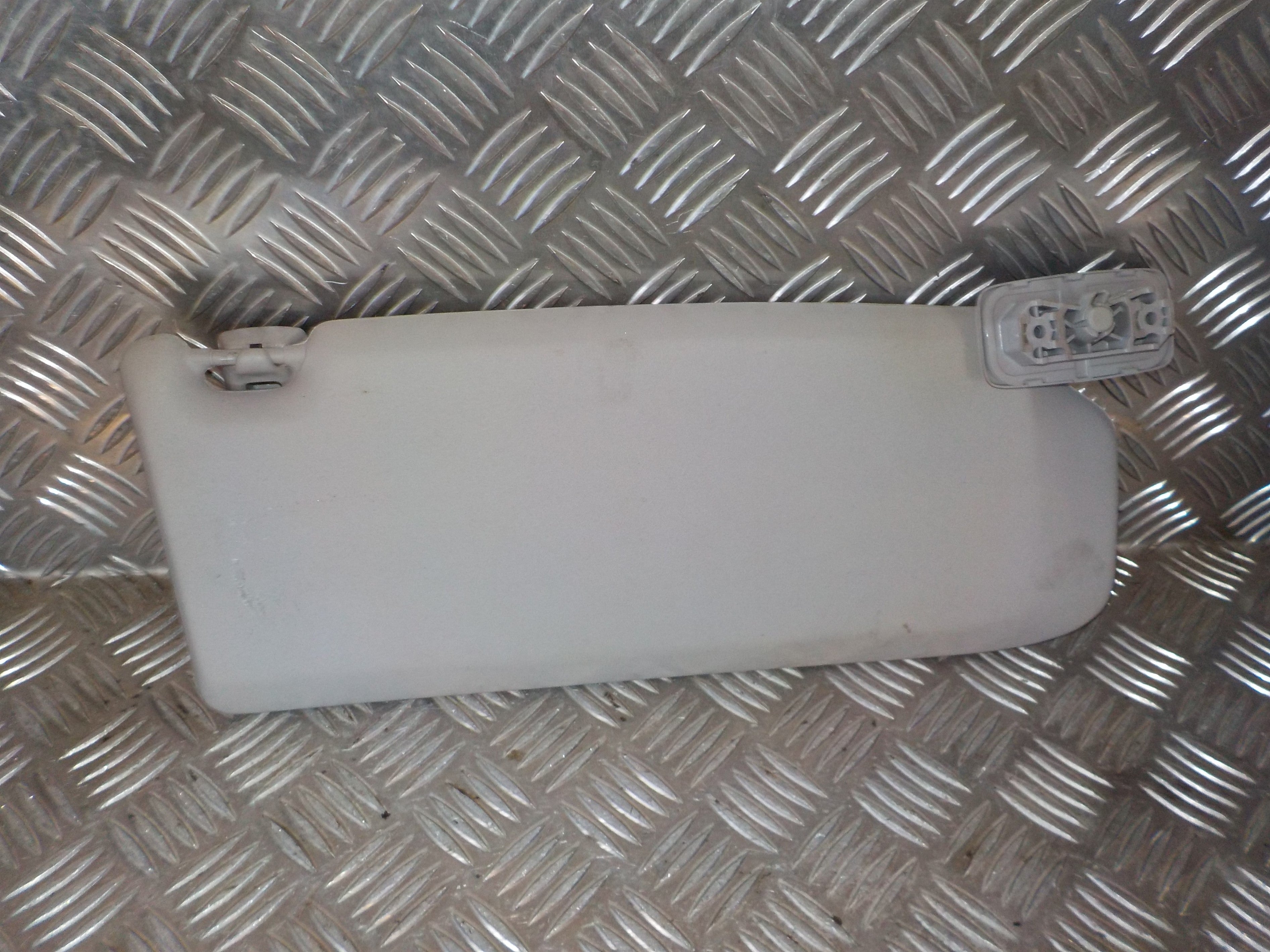Volvo S40/V50 Solskærm Med OEM Nr. Ophugger Fra Volvo Ophugger