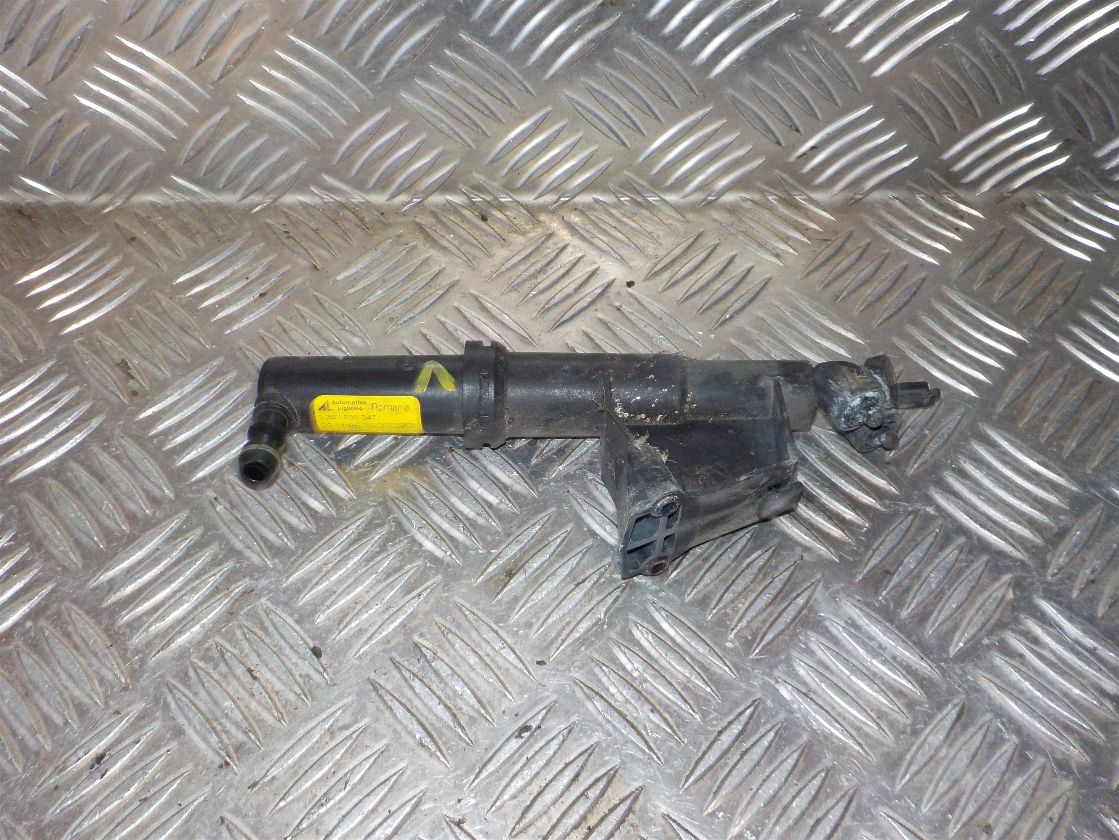 Volvo S40/V50 Sprinklerdyse Med OEM Nr. 30661085XXX Fra Volvo Ophugger