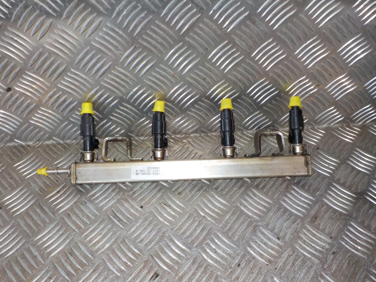 Volvo S40/V50 Dyse Med OEM Nr. Ophugger Fra Volvo Ophugger