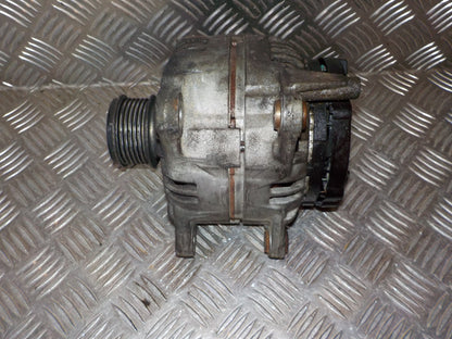 Skoda Octavia Generator Med OEM Nr. 038903018Q Fra Skoda Ophugger
