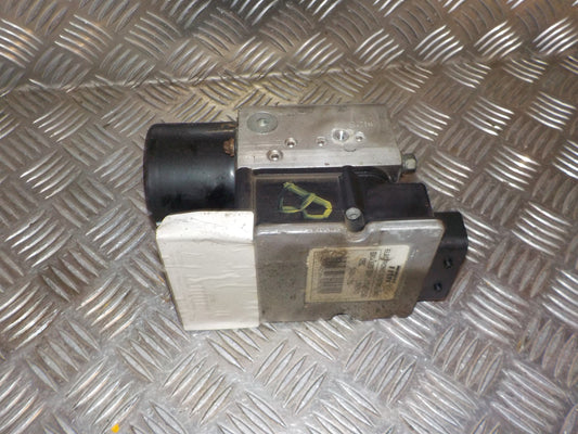 Opel Vectra C Abs Pumpe Med OEM Nr. 13663913 Fra Opel Ophugger