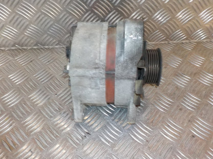 Audi 100 C4 Generator Med OEM Nr. 0120469908 Fra Audi Ophugger