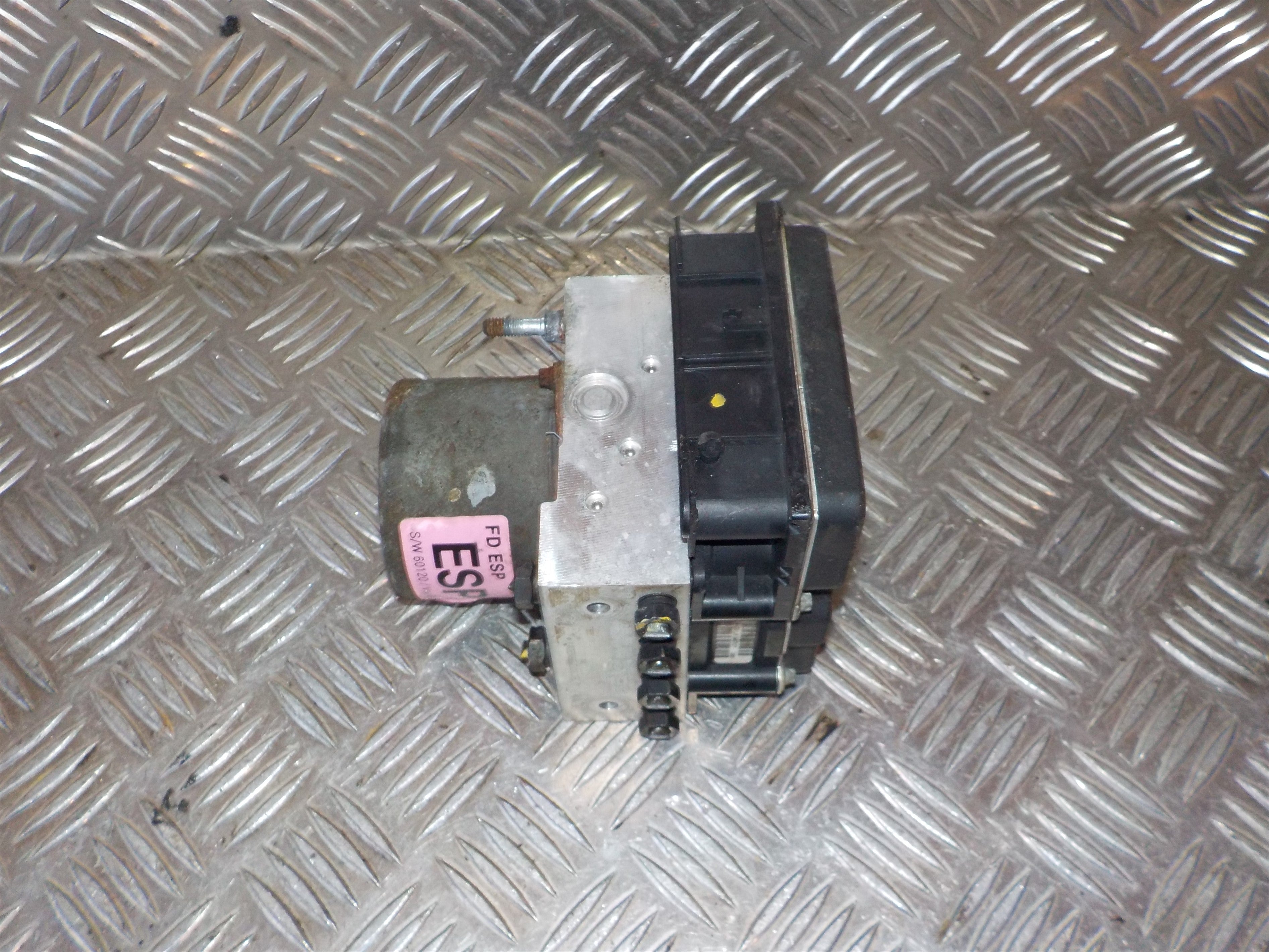 Hyundai I30 Km ABS Pumpe Med OEM Nr. 589202L500 Fra Hyundai Ophugger