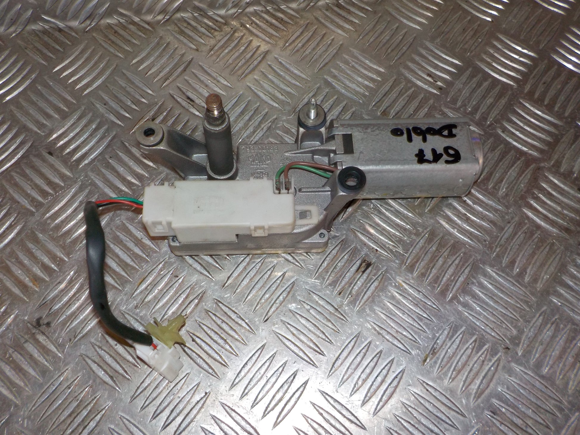 Fiat Doblo Bagrudevisker Motor Med OEM Nr. 64343021 Fra Fiat Ophugger