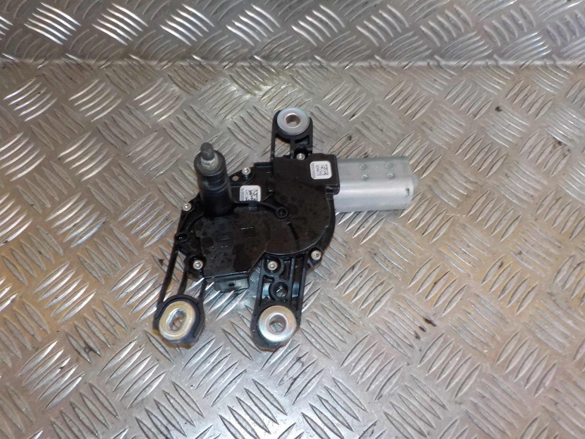 VW Up Bagrudevisker Motor Med OEM Nr. 1S6955711A Fra VW Ophugger