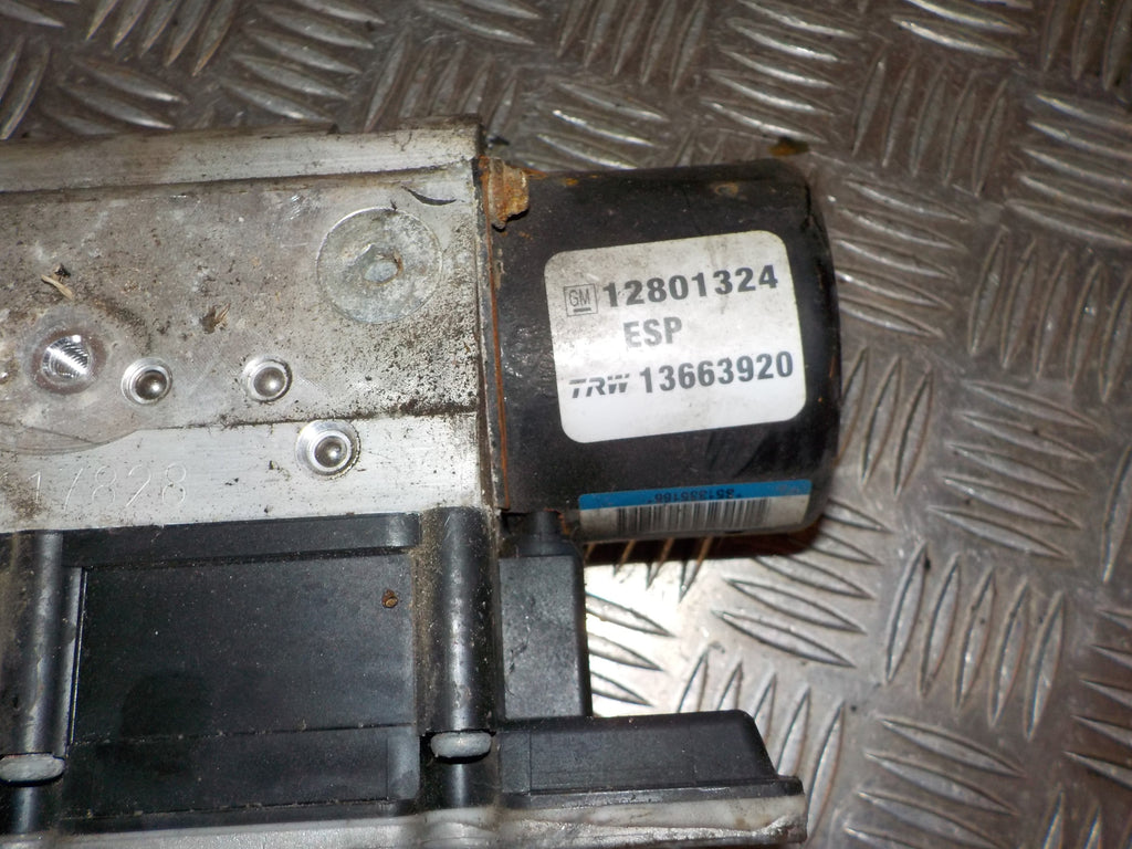 Saab 9-3 ABS Pumpe Med OEM Nr. 12801324 Fra Saab Ophugger