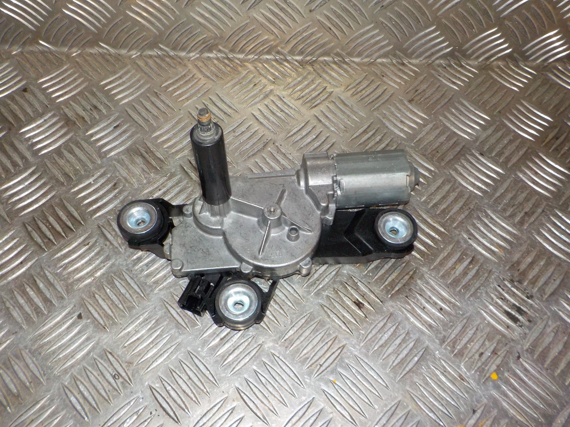 Volvo S40/V50 Bagrudevisker Motor Med OEM Nr. 0390201825 Fra Volvo Ophugger