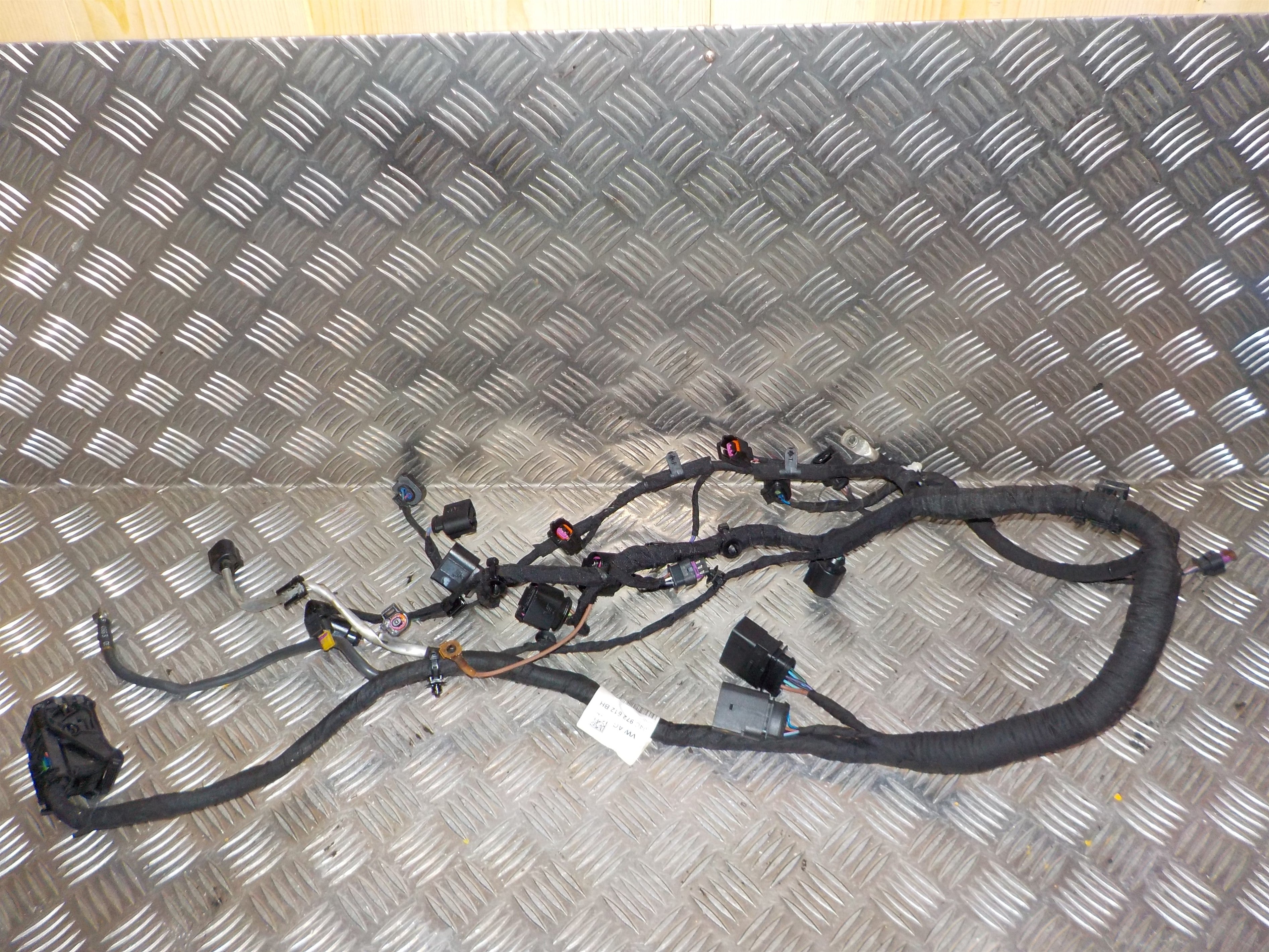 VW Up Ledningsnet Motor Med OEM Nr. 04C972612BH Fra VW Ophugger
