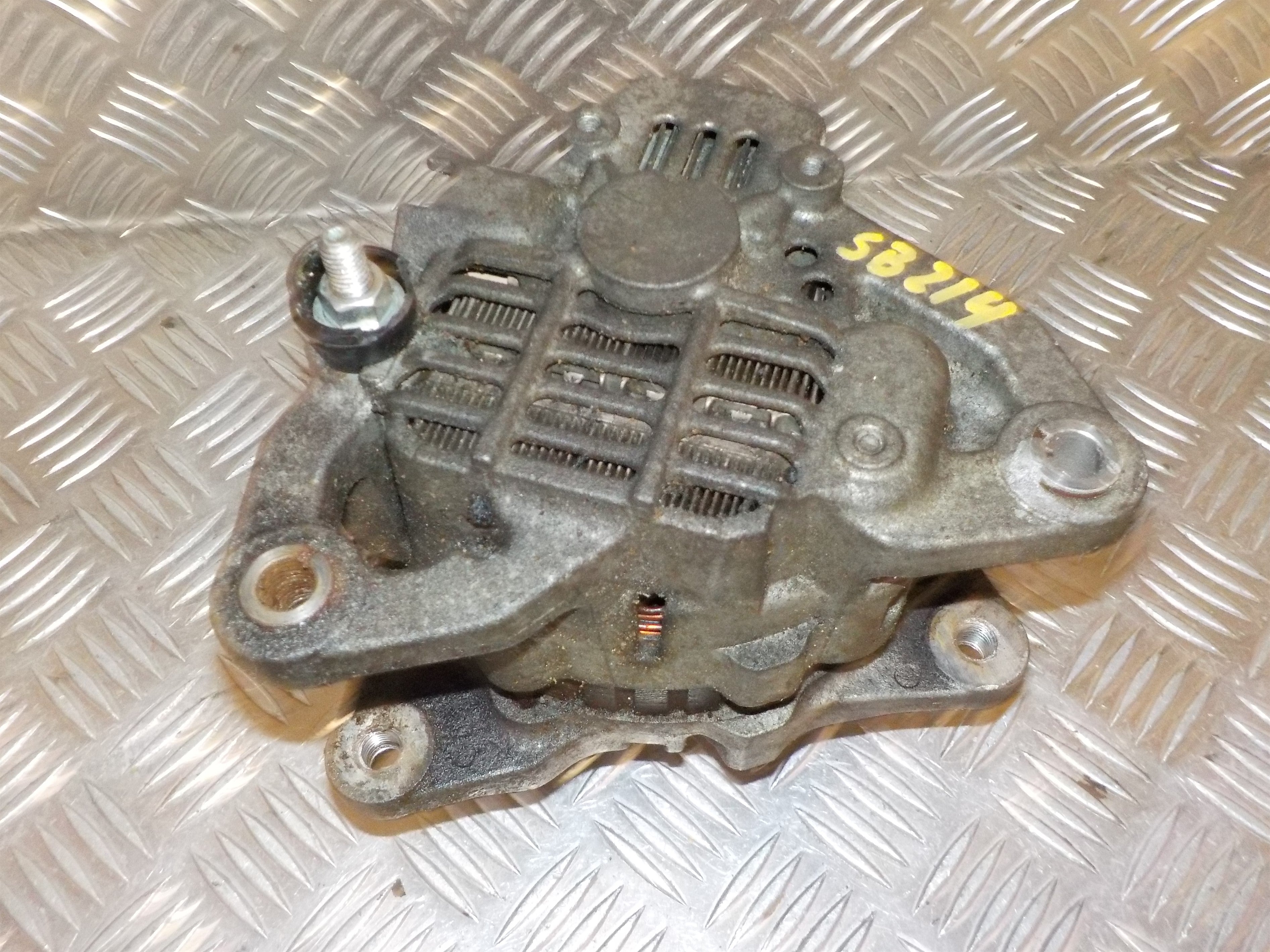 Mazda 6 Gg/Gy Generator Med OEM Nr. RF5C18300 Fra Mazda Ophugger