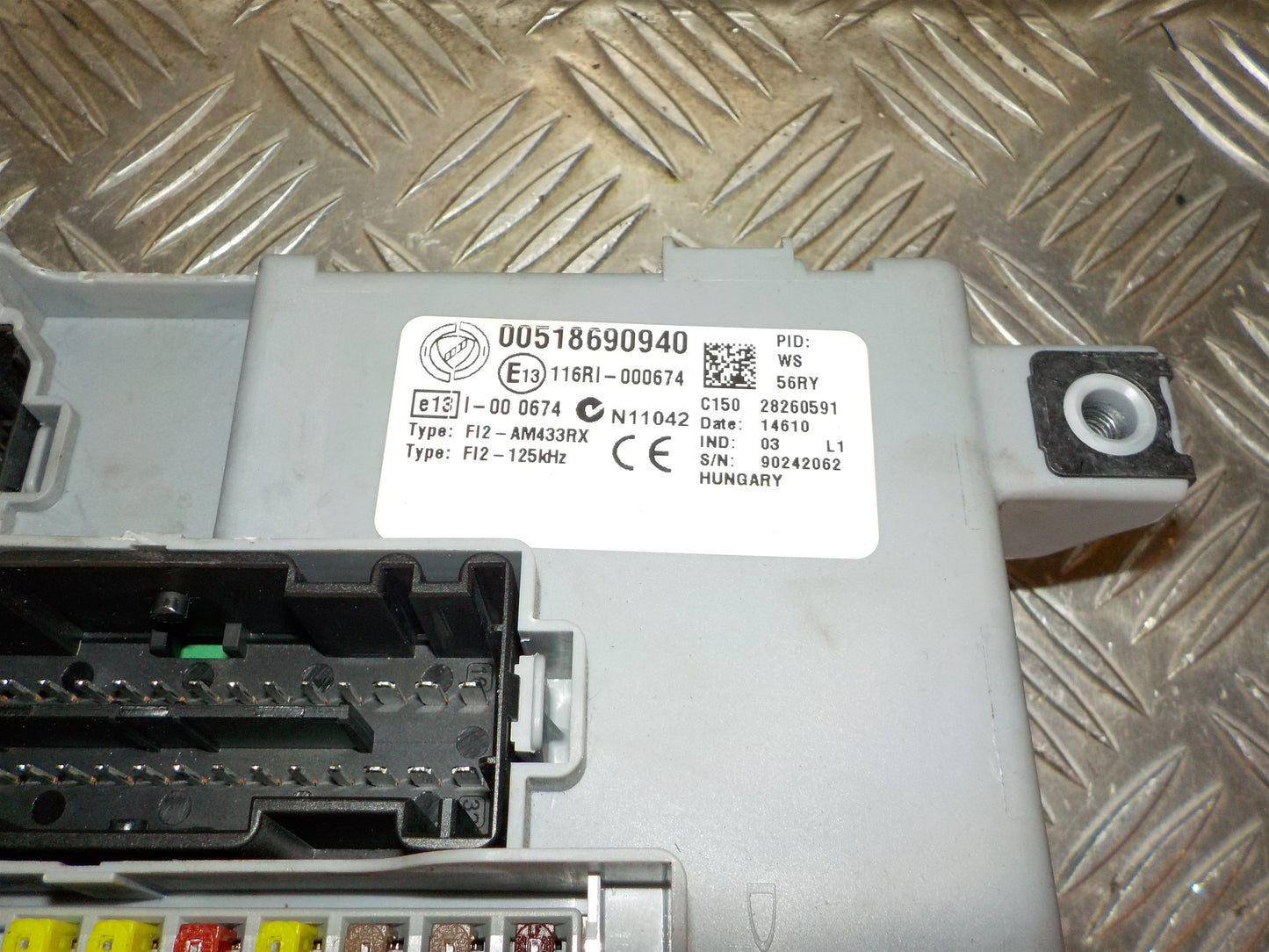 Fiat Punto Evo Startspærre Med OEM Nr. 51879336 Fra Fiat Ophugger