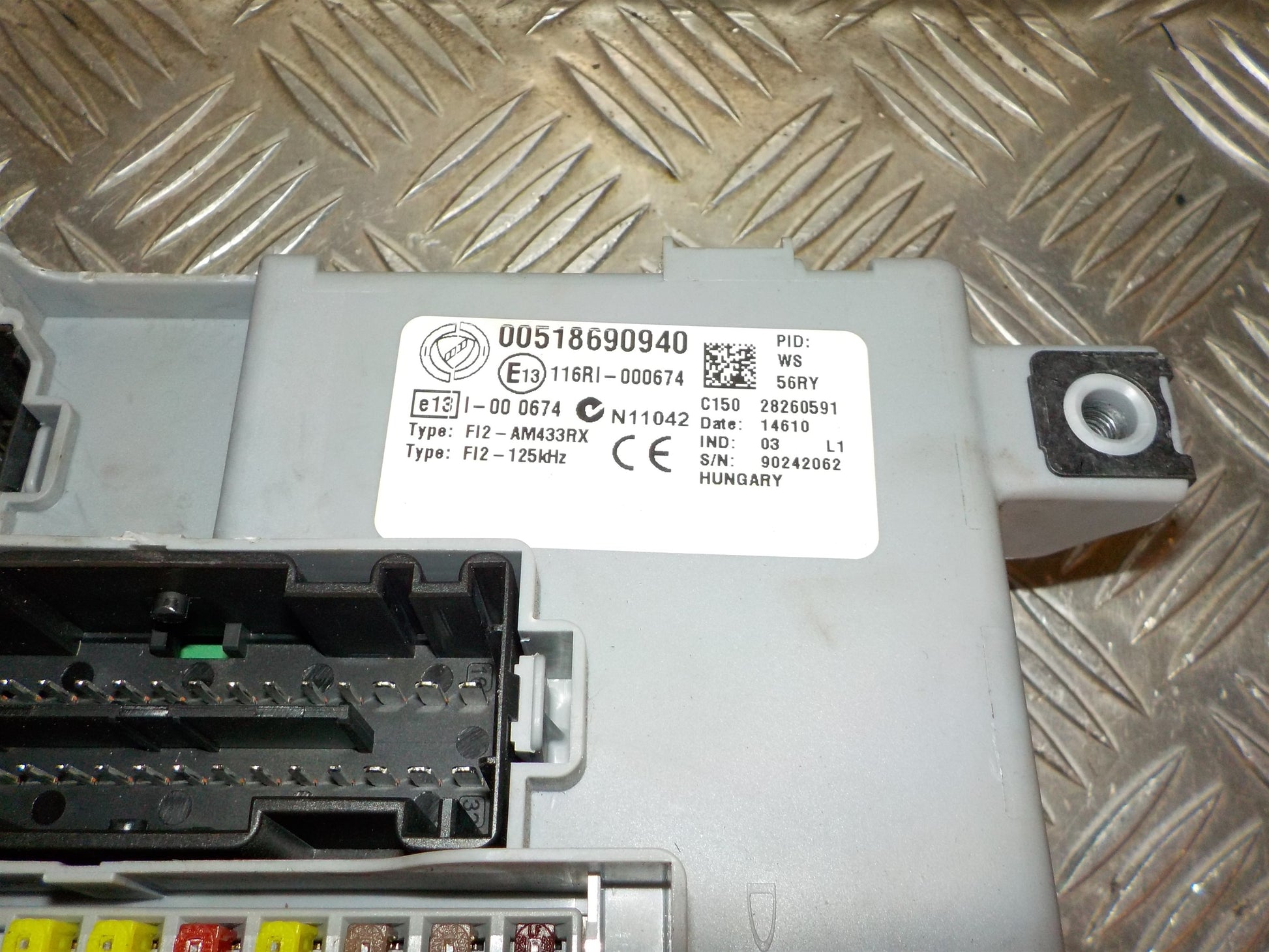 Fiat Punto Evo Startspærre Med OEM Nr. 51879336 Fra Fiat Ophugger