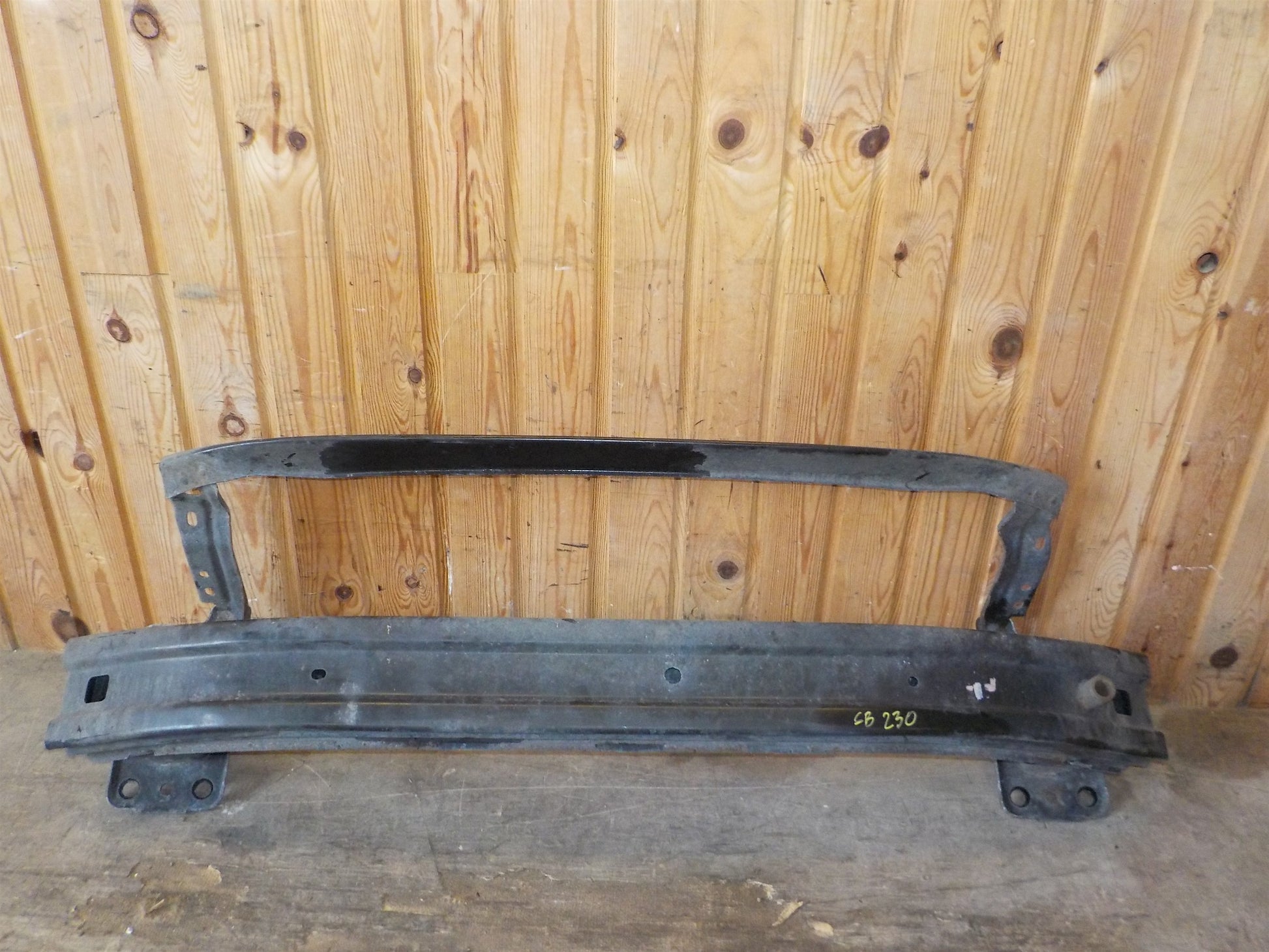 Fiat Punto Evo Forkofanger Rå Med OEM Nr. 51874497 Fra Fiat Ophugger