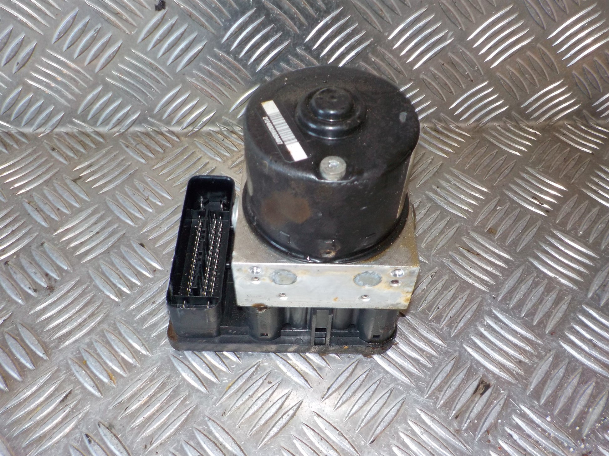 Peugeot 206+ Abs Pumpe Med OEM Nr. 9659137080 Fra Peugeot Ophugger