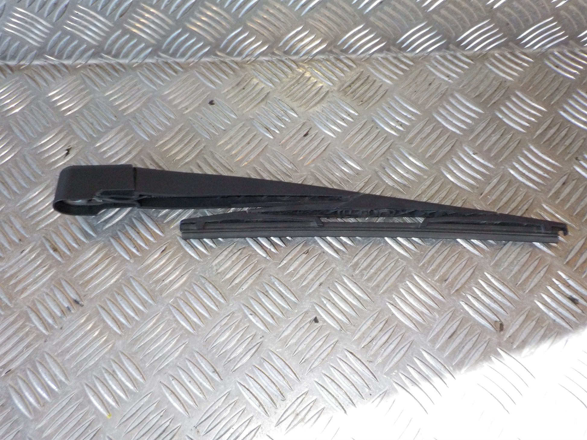 Citroen C4 Viskerarm Med OEM Nr. Ophugger Fra Citroen Ophugger